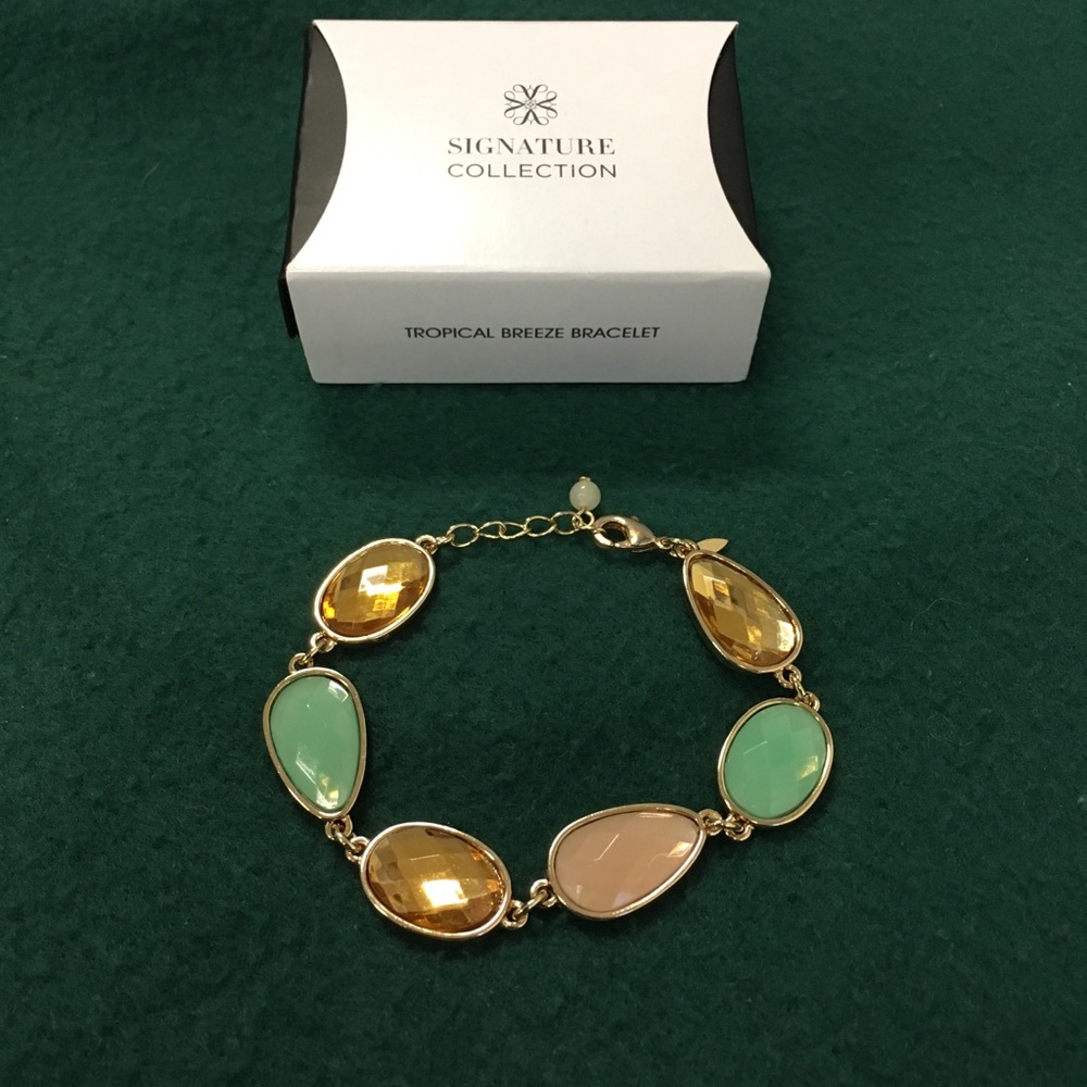 Avon Tropical Breeze Bracelet